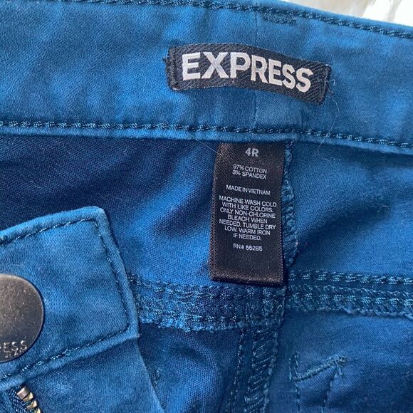 ✨Express Suede Colored Leggings✨ - Picture 5 of 5